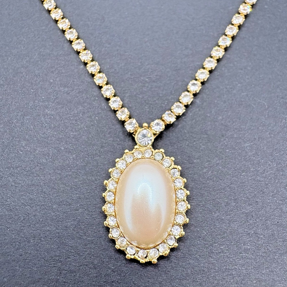 Vintage Monet Pendant Necklace Faux Pearl & Rhinestone Lined Chain Gold Tone 19"